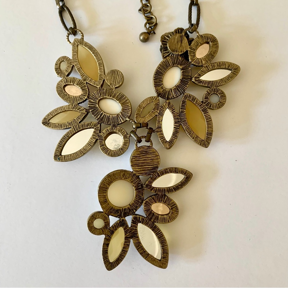 Chico’s Faux Pearl Multi-Stone Statement Necklace - Picture 8 of 8